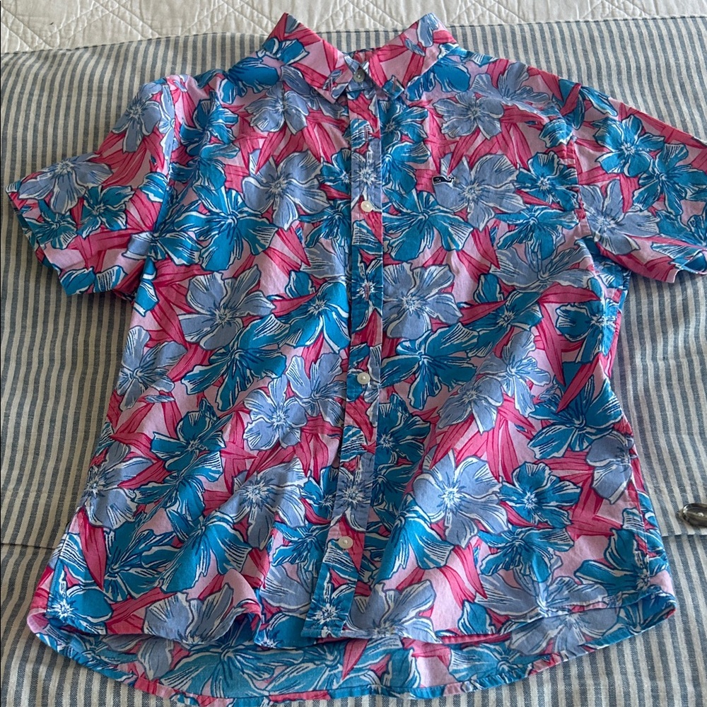 2 Boys Vineyard Vines Tropical Button-Up Shirts - Picture 4 of 8